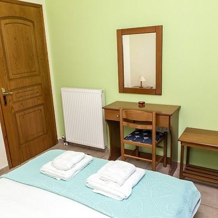 Iliopetro Hotel Monemvasia Bagian luar foto