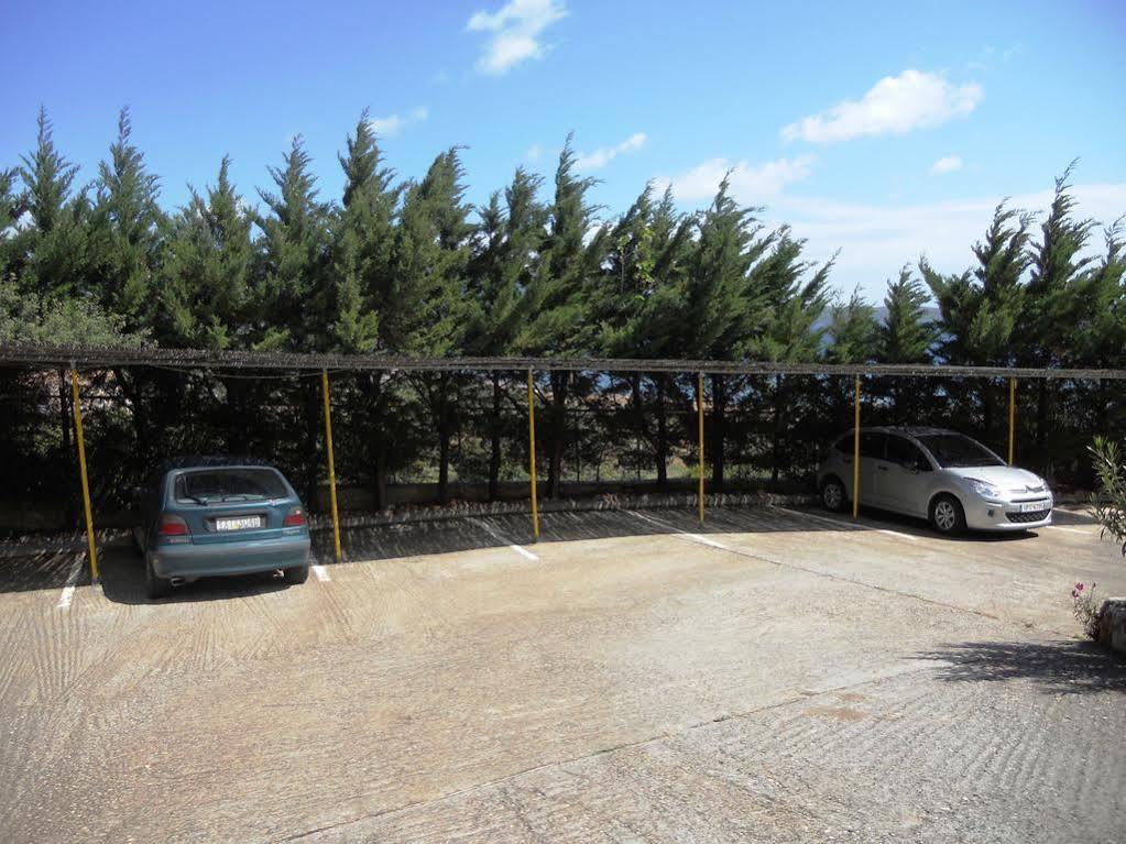 Iliopetro Hotel Monemvasia Bagian luar foto
